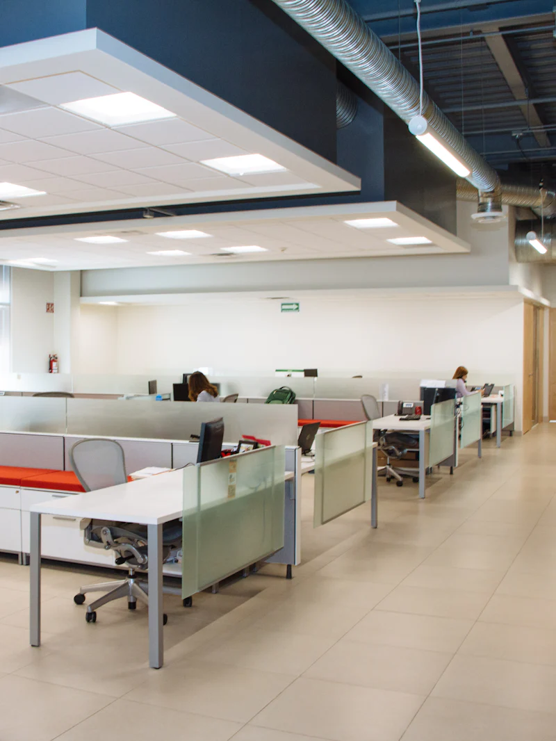 Bureaux en open space